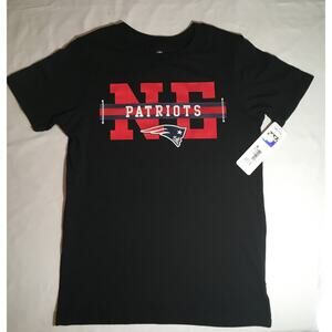 NFL Team New England Patriots T-Shirt Boys Medium (8/10) Logo Short Sleeve